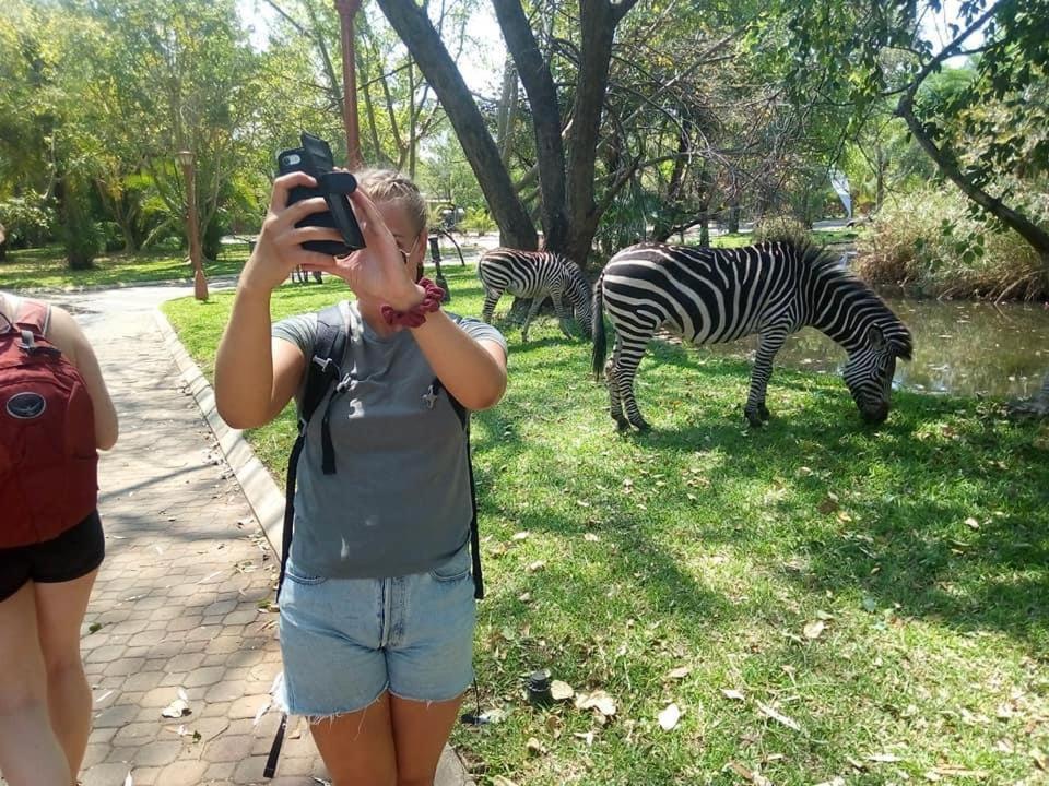Jungle Breeze Home Stay Kasane Esterno foto